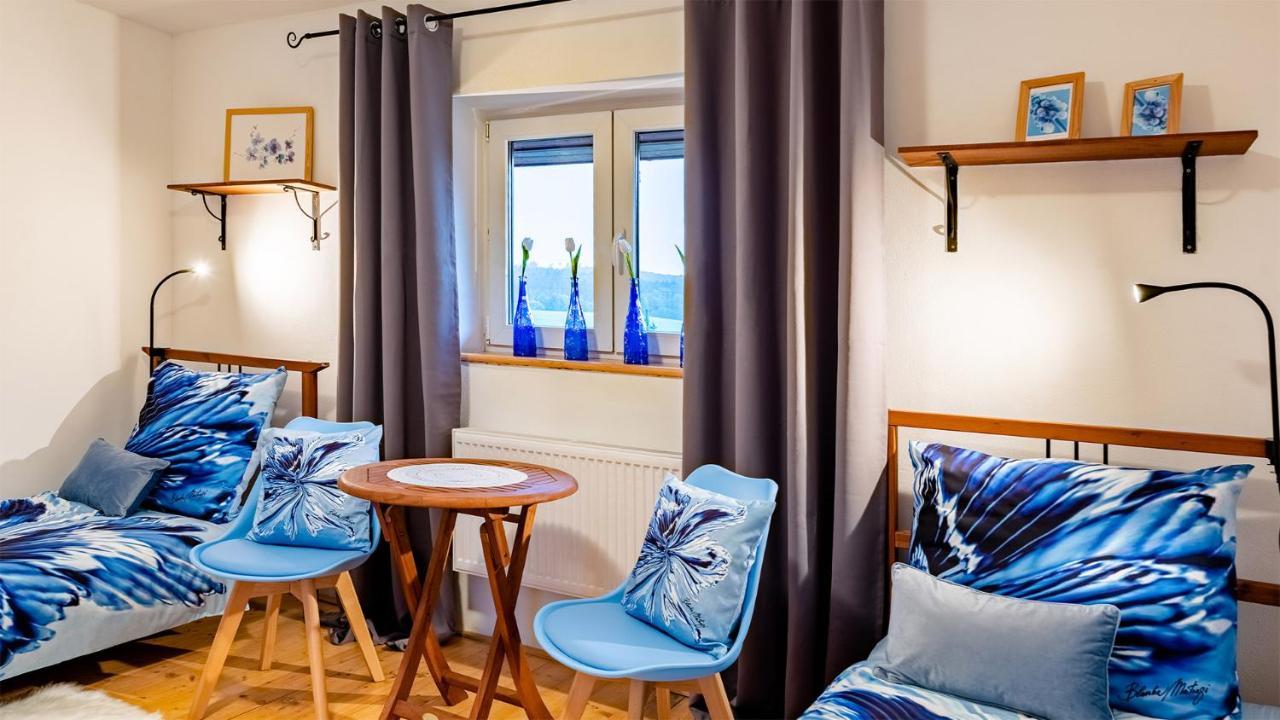 Wellness Penzion-Restaurace U Pstrosa Vsemyslice Екстер'єр фото